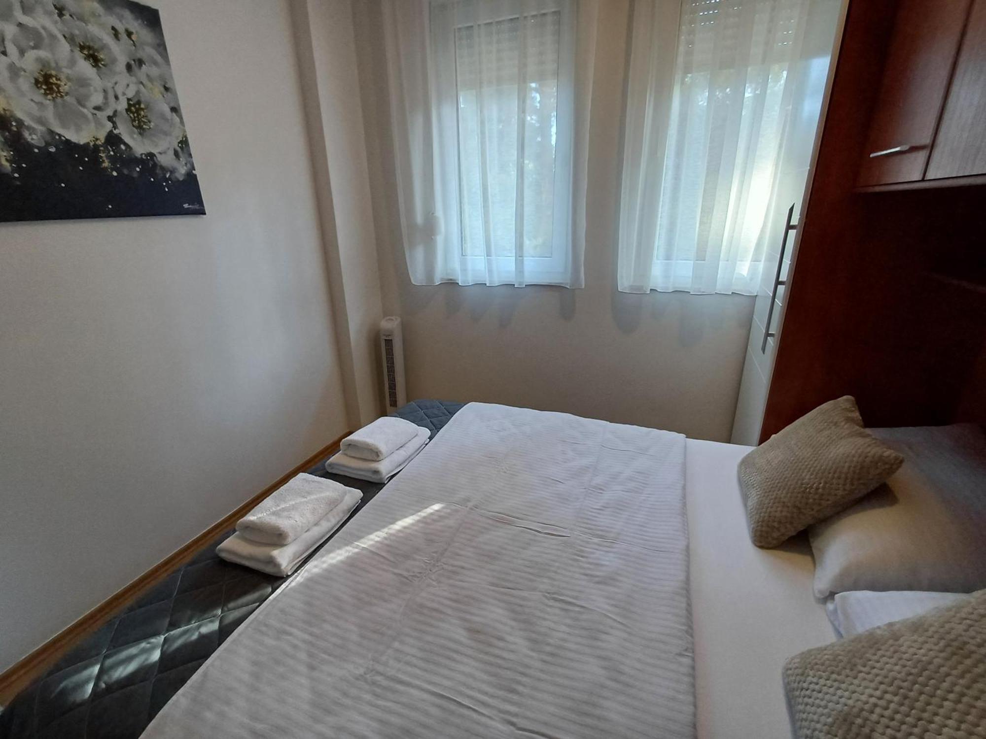 Springjoy Apartment *